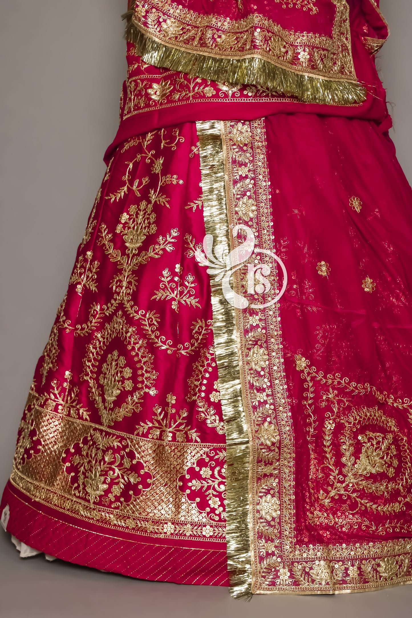 Bembar satin with humrahi pure odhni
