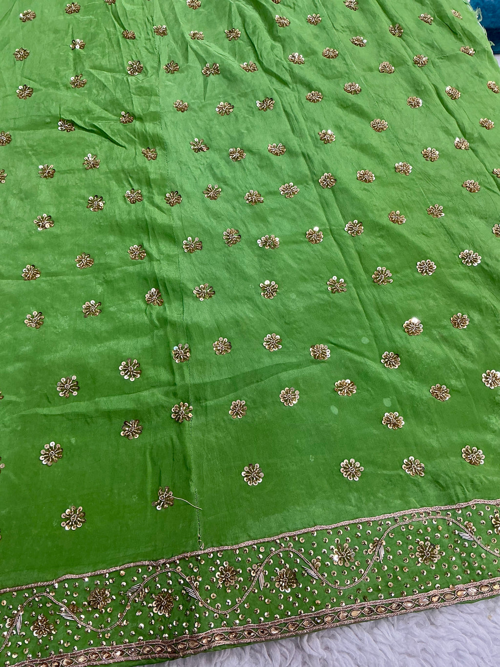 Mehndi rajputi poshak