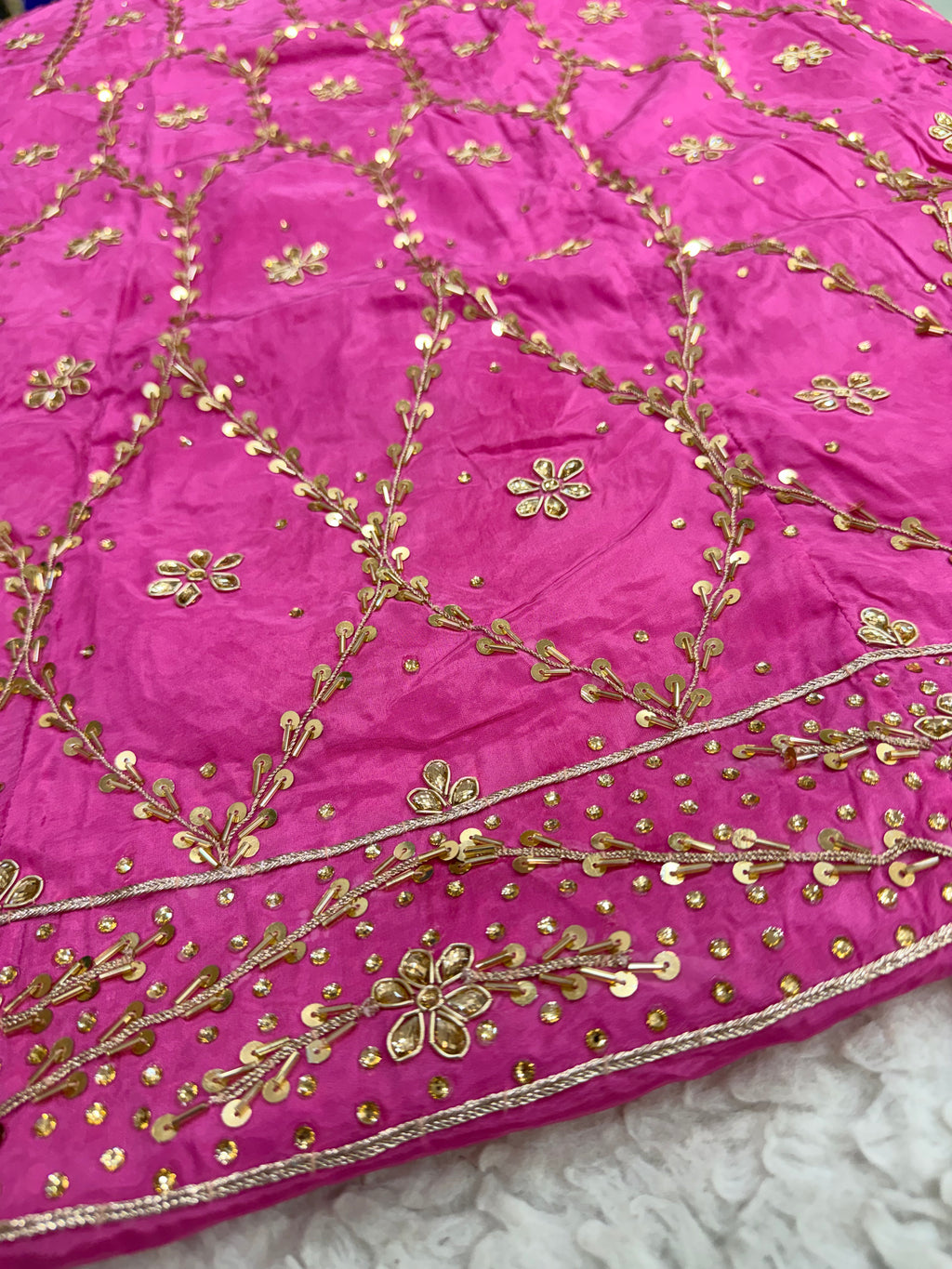 Rajsi Phooljhal poshak