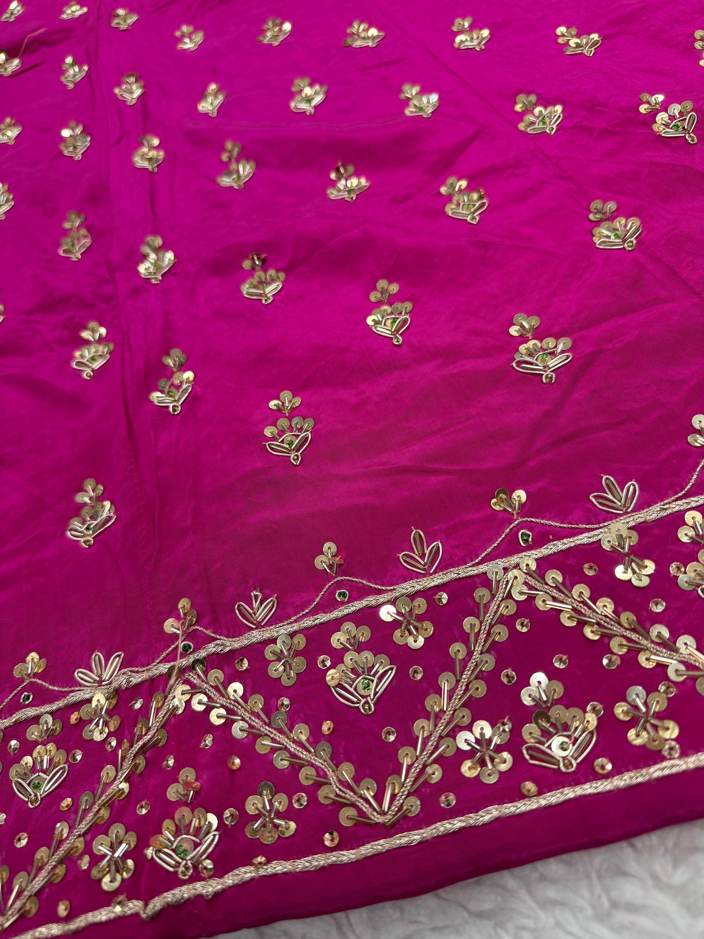 Rani zardozi natural crep poshak