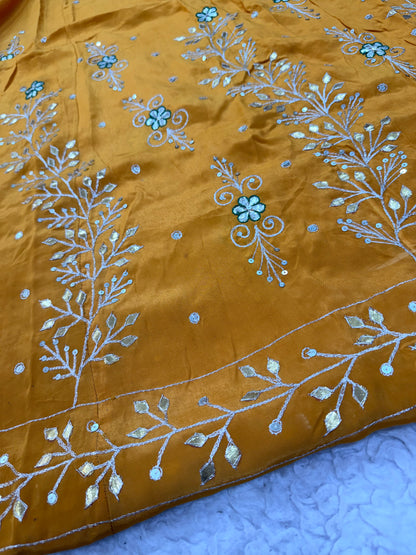 Shahi Lata poshak